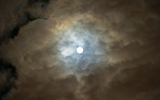 lune nuage